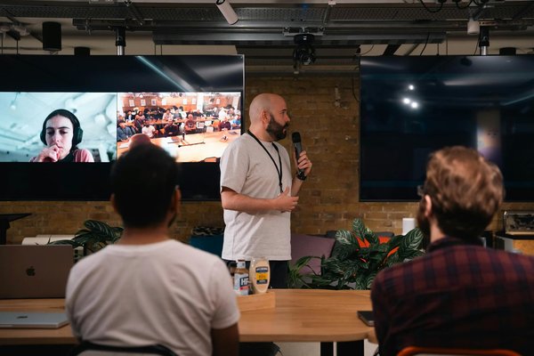 Mastering AI Model Training: Proven Techniques for Distributed Environments